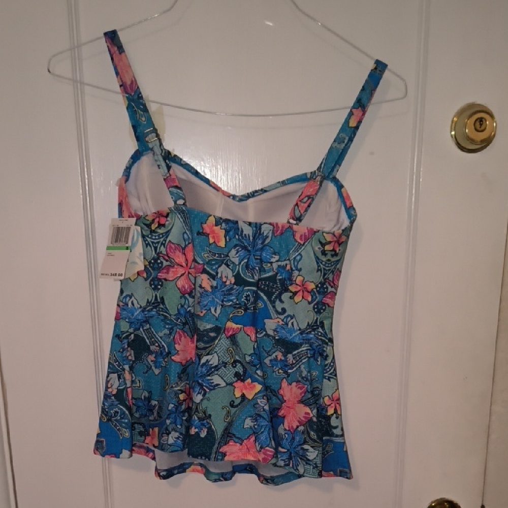 NWT Beach Diva | Floral Blue Camisole Top - Picture 3 of 3